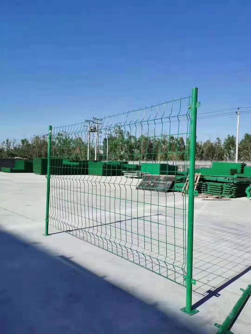 安平縣梁旭金屬絲網(wǎng)制品廠(chǎng) 高碳錳鐵在金屬絲網(wǎng)生產(chǎn)中的應(yīng)用與優(yōu)勢(shì)